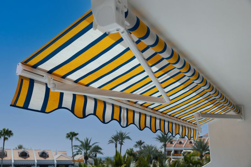 Retractable Awning Replacement in Santa Rosa, CA